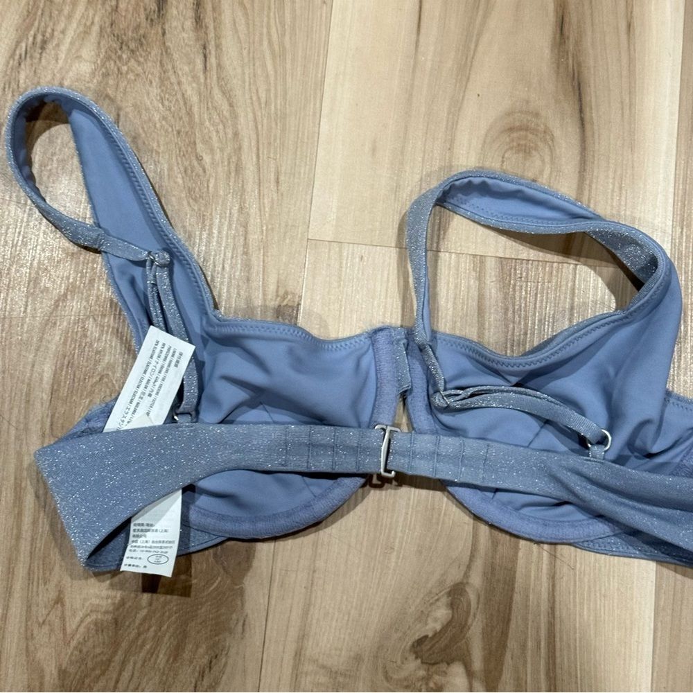 Abercrombie and Fitch Glitter Metallic Swim Bikini Top Women’s Small - Picture 2 of 4